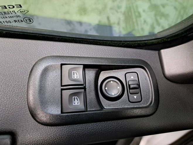 Renault Master MASTER FGN TRAC F3500 L3H3 BLUE DCI 135  Blanc de 2024
