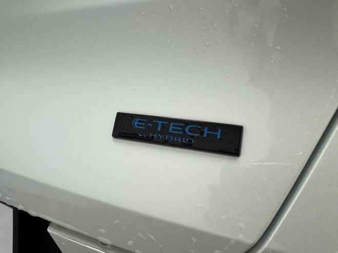 Renault Captur Captur E-Tech full hybrid 145 ch esprit  Blanc de 2025