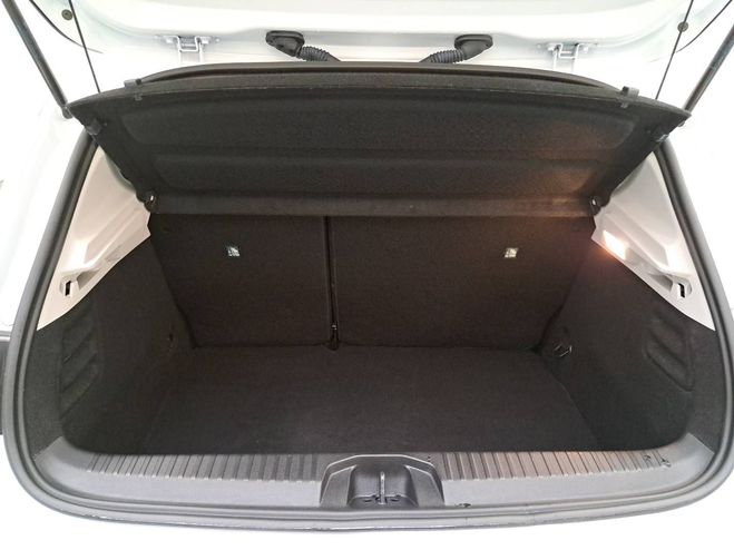Renault Clio Clio E-Tech full hybrid 145 Evolution 5p Blanc de 2023