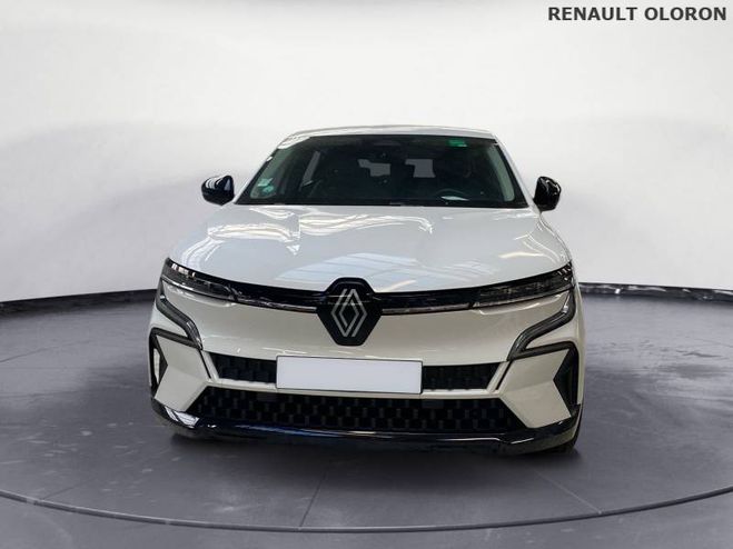 Renault Megane E-Tech EV40 130ch standard charge Equili blanc de 2022