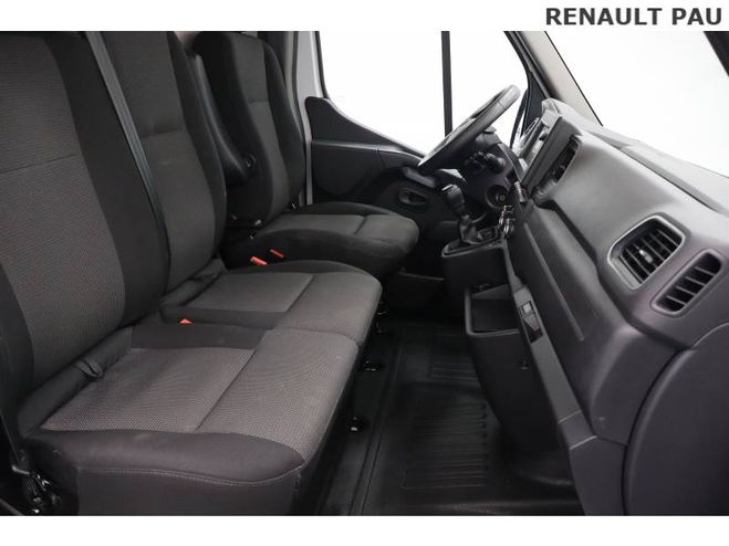 Renault Master FOURGON FGN TRAC F3300 L2H2 BLUE DCI 135 blanc de 2023