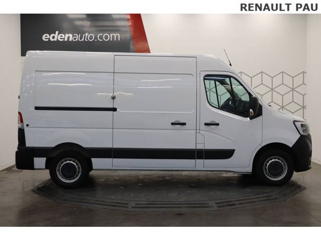 Renault Master FOURGON FGN TRAC F3300 L2H2 BLUE DCI 135 blanc de 2023