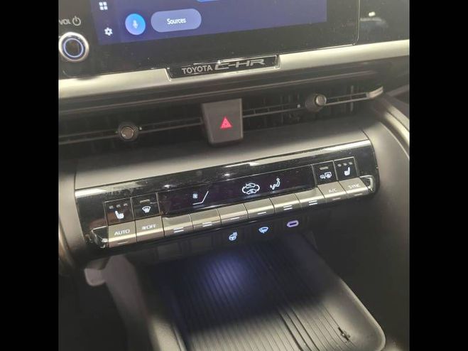 Toyota C HR Hybride Rechargeable 225 Design blanc de 2025