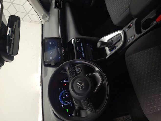 Toyota Yaris Cross Hybride 116h 2WD Dynamic Business  gris de 2025