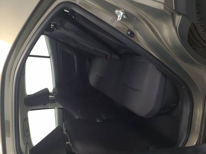 Toyota Yaris Cross Hybride 116h 2WD Dynamic Business  gris de 2025
