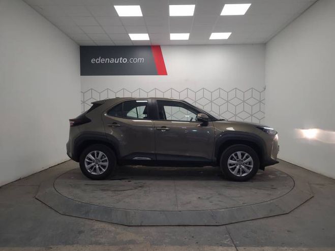 Toyota Yaris Cross Hybride 116h 2WD Dynamic Business  gris de 2025