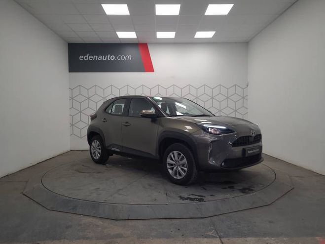 Toyota Yaris Cross Hybride 116h 2WD Dynamic Business  gris de 2025