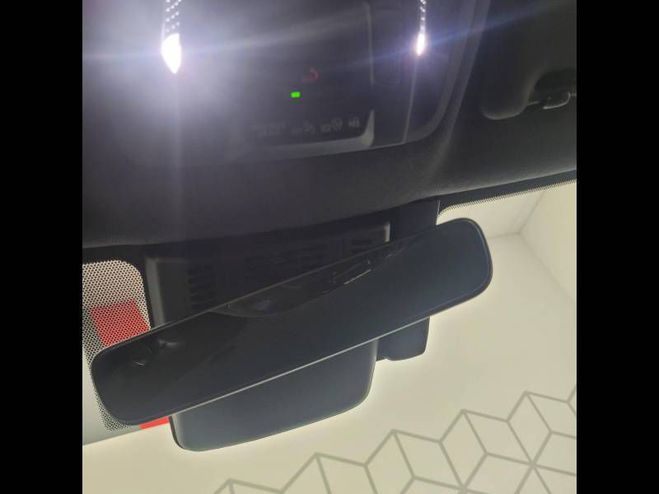 Toyota C HR Hybride Rechargeable 225 Design blanc de 2025