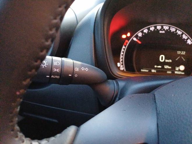Toyota Aygo 1.0 VVT-i 72 Dynamic blanc de 2023