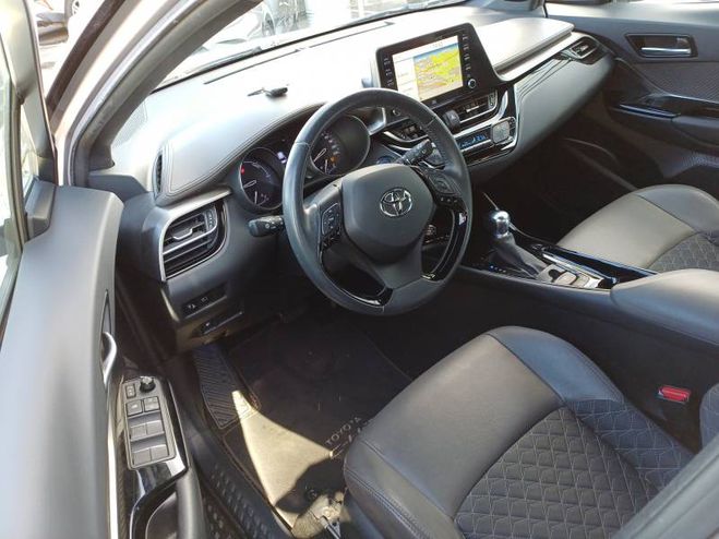 Toyota C HR Hybride 2.0L Distinctive gris de 2020