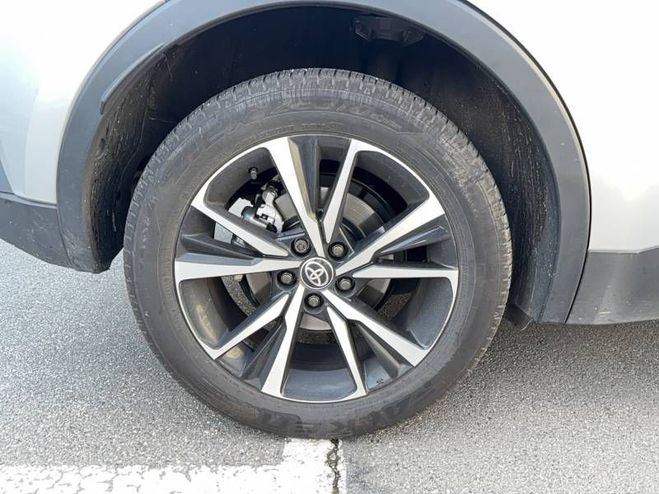 Toyota C HR Hybride 140 Design gris de 2025
