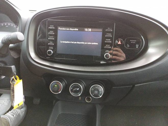Toyota Aygo 1.0 VVT-i 72 Dynamic blanc de 2022