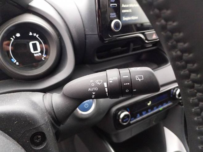 Toyota Yaris Hybride 116h Design blanc de 2023