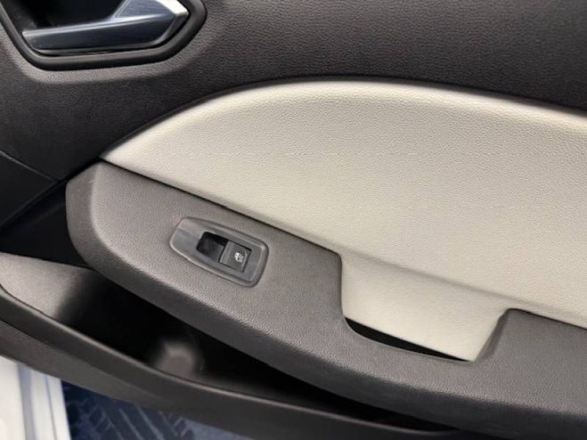 Renault Clio TCe 90 Techno blanc de 2023
