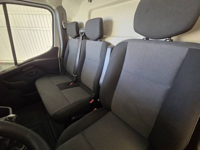 Renault Master FOURGON FGN TRAC F3500 L2H2 BLUE DCI 135 blanc de 2024