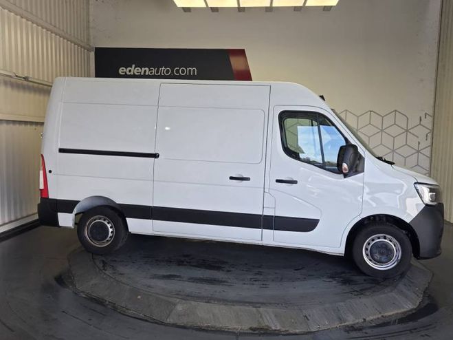 Renault Master FOURGON FGN TRAC F3500 L2H2 BLUE DCI 135 blanc de 2024