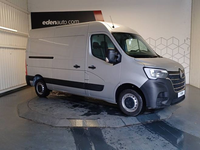 Renault Master FOURGON FGN TRAC F3300 L2H2 BLUE DCI 135 gris de 2024