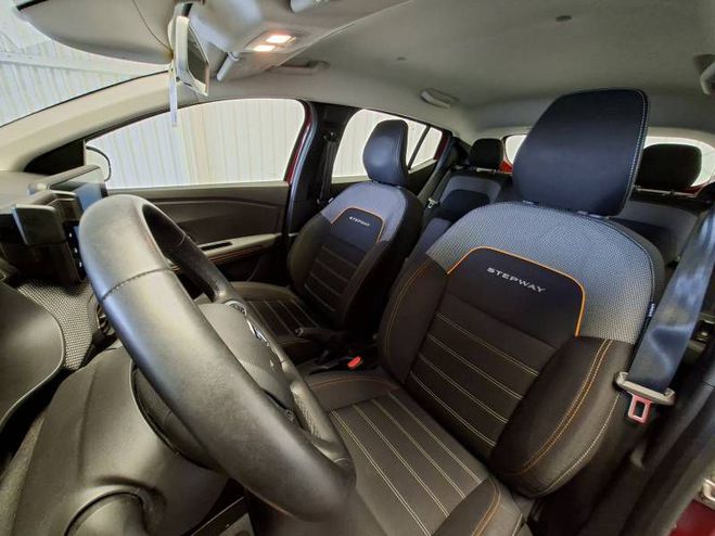 Dacia Sandero TCe 90 - 22 Stepway Confort rouge de 2021