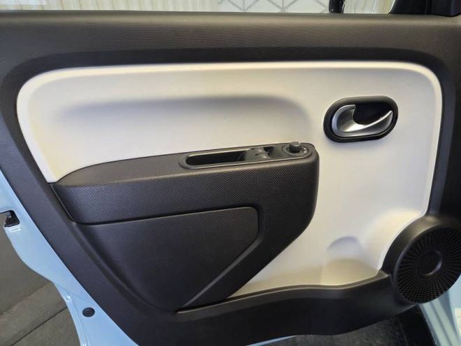 Renault Twingo III E-Tech Equilibre bleu de 2023