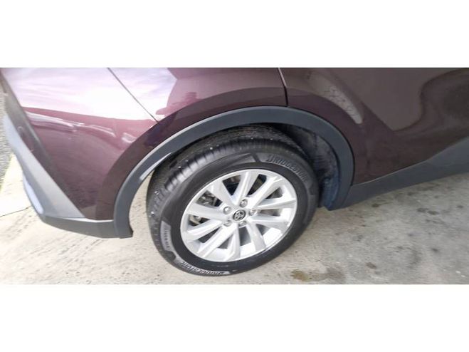 Toyota C HR Hybride 140 Dynamic Business violet de 2024