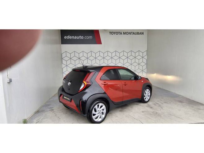 Toyota Aygo 1.0 VVT-i 72 Design rouge de 2022