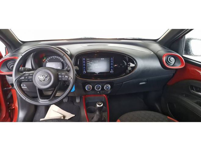 Toyota Aygo 1.0 VVT-i 72 Design rouge de 2022