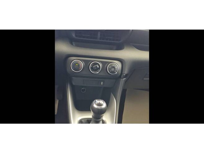 Toyota Yaris 120 VVT-i Dynamic gris de 2024