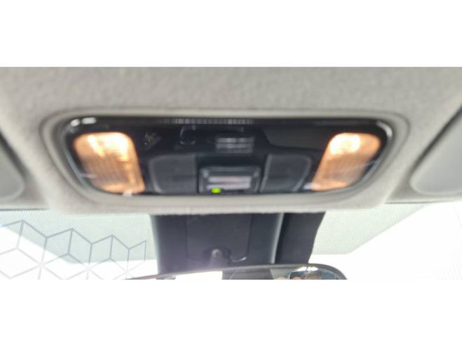 Toyota Yaris 120 VVT-i Dynamic gris de 2024