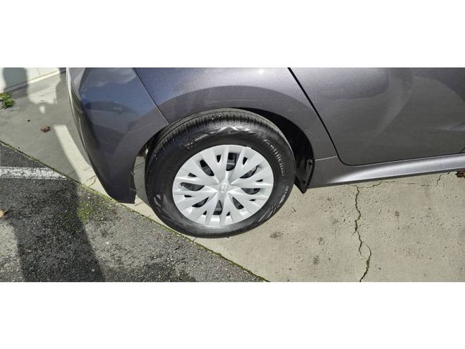 Toyota Yaris Hybride 116h Dynamic gris de 2024