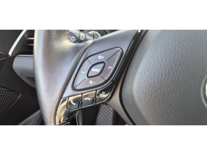 Toyota C HR Hybride 122h Design gris de 2019