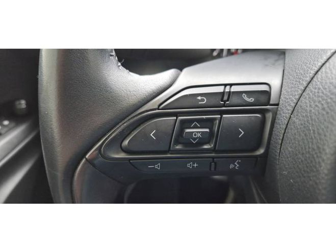 Toyota Yaris 120 VVT-i Dynamic gris de 2024