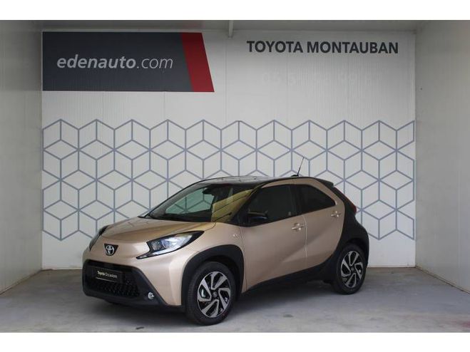 Toyota Aygo 1.0 VVT-i 72 Design beige de 2022