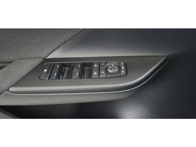 Toyota C HR Hybride 140 Dynamic Business gris de 2024