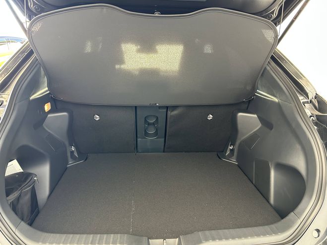 Toyota Yaris Yaris Cross Hybride 116h 2WD Design 5p Gris de 2025