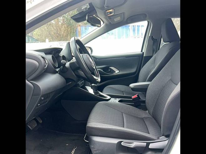 Toyota Yaris Hybride 116h Design blanc de 2022