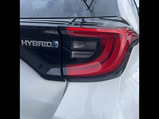Toyota Yaris Hybride 116h Design blanc de 2022