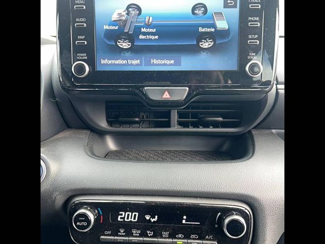 Toyota Yaris Hybride 116h Design blanc de 2022