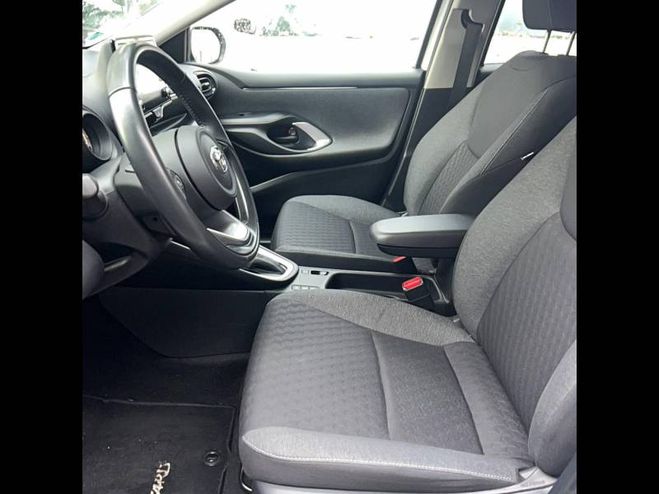 Toyota Yaris Hybride 116h Design blanc de 2021
