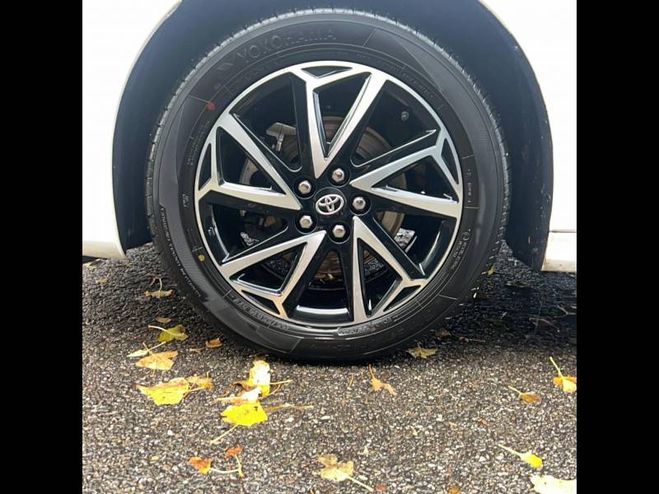 Toyota Yaris Hybride 116h Design blanc de 2021