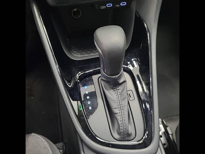 Toyota Yaris Hybride 116h Design blanc de 2025