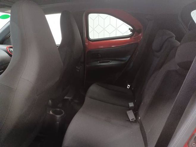 Toyota Aygo 1.0 VVT-i 72 Air Design rouge de 2024