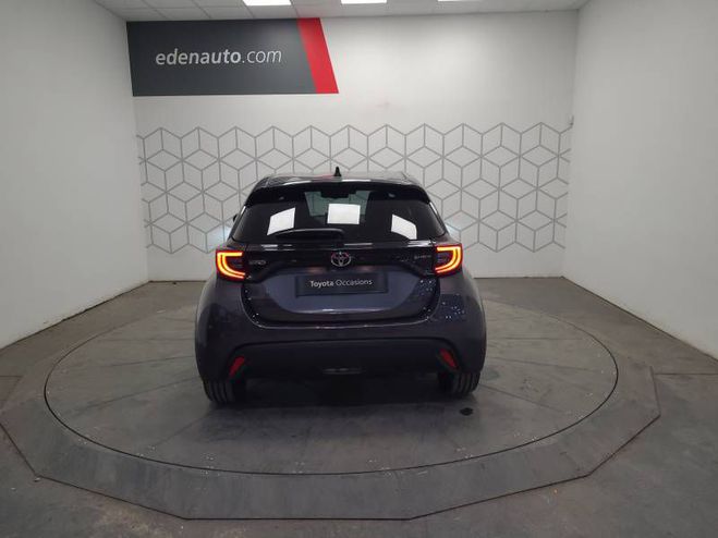 Toyota Yaris Hybride 116h Design gris de 2025
