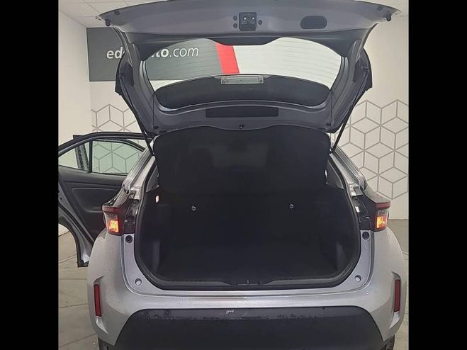 Toyota Yaris Cross Hybride 116h 2WD Dynamic Business  gris de 2025