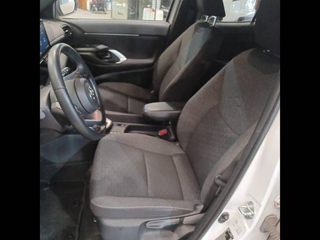 Toyota Yaris Cross Hybride 116h 2WD Design blanc de 2023