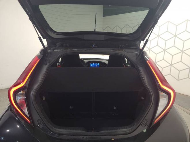 Toyota Aygo 1.0 VVT-i 72 S-CVT Air Design rouge de 2024