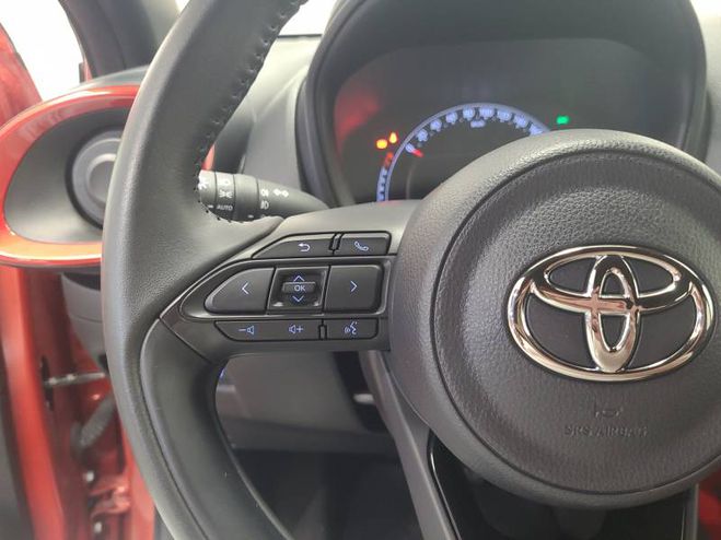 Toyota Aygo 1.0 VVT-i 72 S-CVT Air Design rouge de 2024