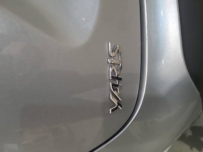Toyota Yaris Cross Hybride 116h 2WD Dynamic Business  gris de 2025