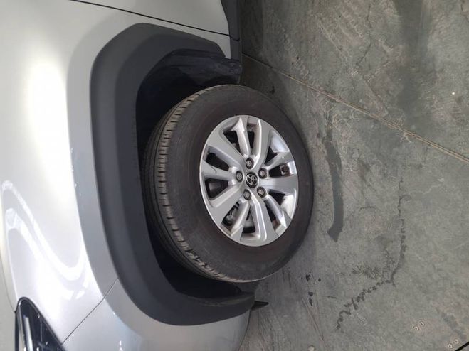 Toyota Yaris Cross Hybride 116h 2WD Dynamic Business  gris de 2025