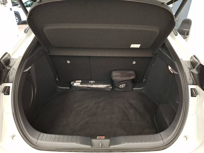 Toyota C HR C-HR Hybride 200 GR Sport 5p Gris de 2025