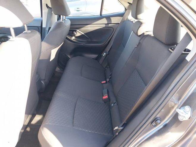 Toyota Yaris Cross Hybride 116h 2WD Dynamic gris de 2025